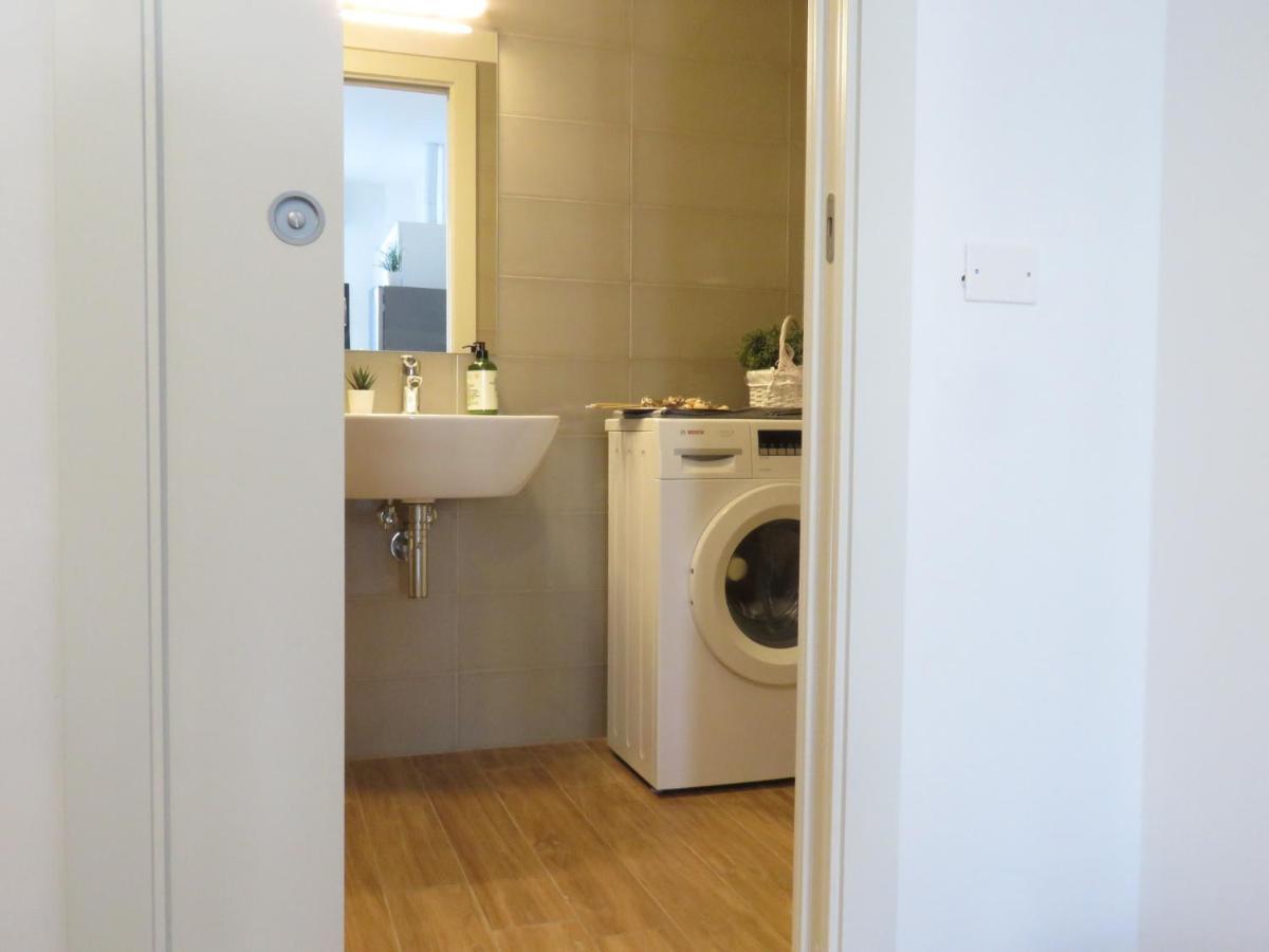 Lazzaretto Apartments Болоня Екстериор снимка